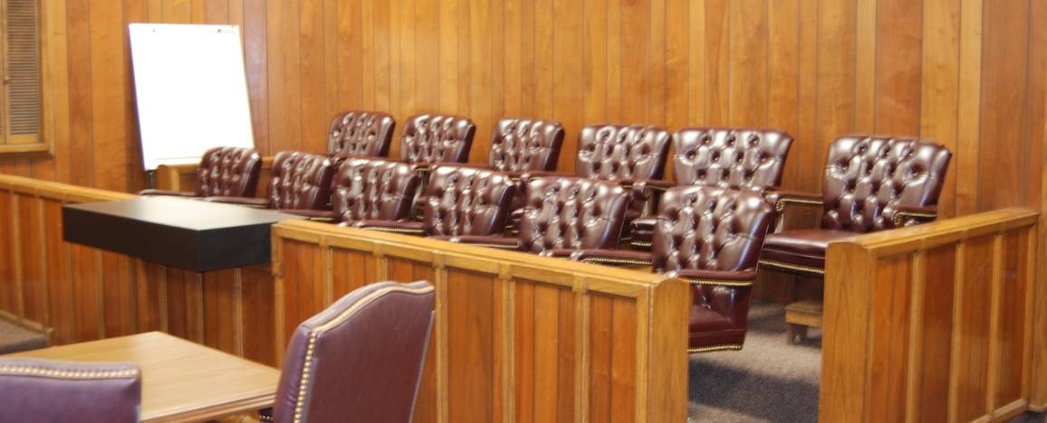 Illinois Supreme Court Strikes Down Six-Person Juror Law as Unconstitutional